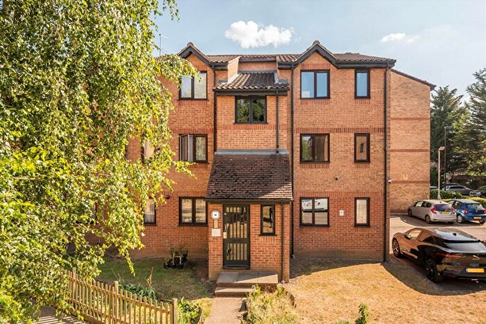 1 Bedroom Flat For Sale In Glenville Grove, Greenwich, SE8