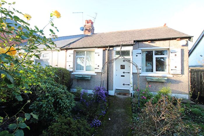 2 Bedroom Semi-Detached Bungalow To Rent In Fossway, Newcastle Upon Tyne, Tyne And Wear, NE6