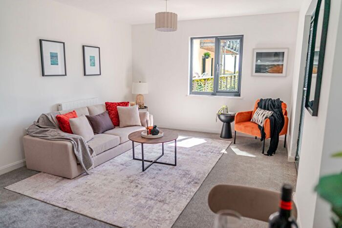 2 Bedroom Flat For Sale In Maritime Quarter, SA1