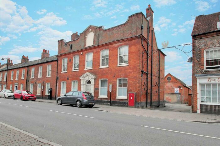 2 Bedroom Apartment To Rent In Bartholomew Street, Newbury, RG14