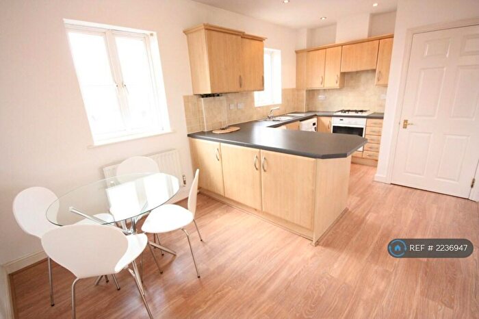 2 Bedroom Flat To Rent In Kelly Avenue, London, SE15