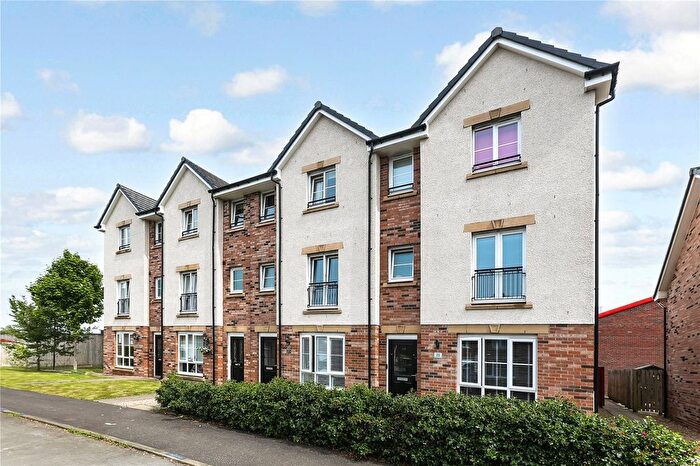 5 Bedroom Town House For Sale In Roundhouse Crescent, Renfrew, Renfrewshire, PA4