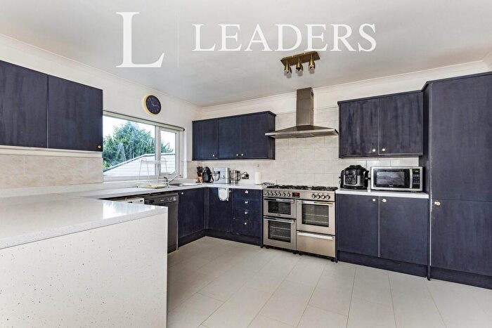 3 Bedroom Semi-Detached House To Rent In Shelvers Spur, KT20