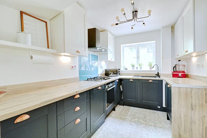 3 Bedroom Terraced House For Sale In Church Hollow, Purfleet-On-Thames, RM19
