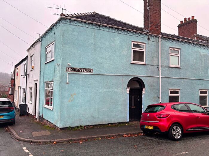 4 Bedroom Terraced House For Sale In Legge Street, Newcastle-Under-Lyme, ST5
