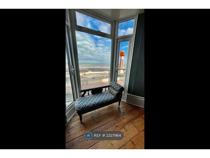 3 Bedroom Maisonette To Rent In Cliff Terrace, Margate, CT9