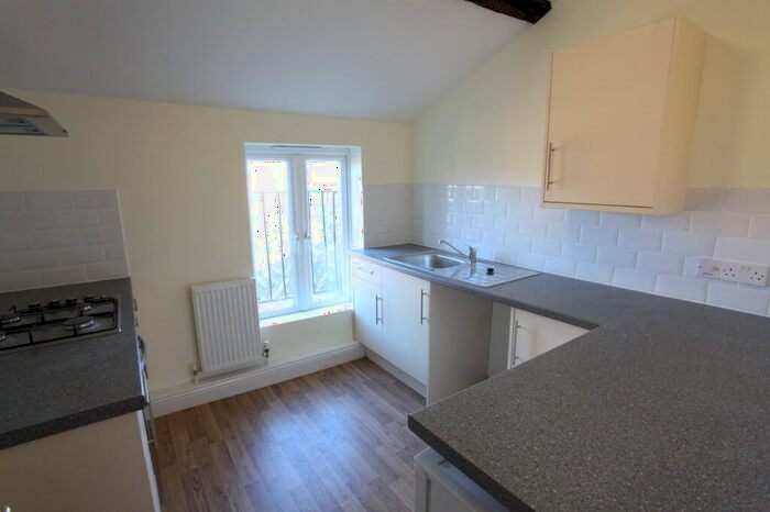 1 Bedroom Flat To Rent In Butchers Row, Banbury, Oxon, OX16