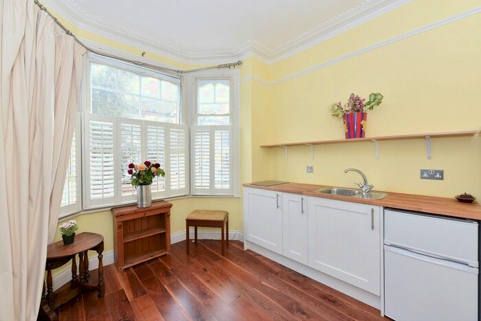 Studio To Rent In Harbord Street, Fulham, SW6