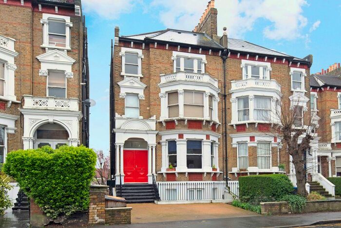 1 Bedroom Flat To Rent In Worple Road, London, SW20