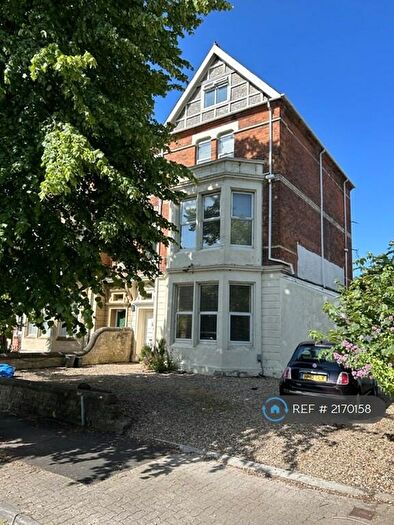 Studio To Rent In Plymouth Road, Penarth, CF64