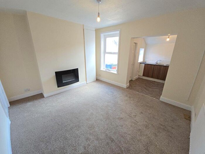3 Bedroom End Of Terrace House To Rent In Hodgsons Road, Blyth, NE24
