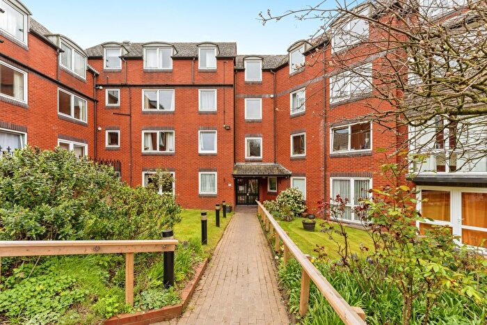 1 Bedroom Flat For Sale In Homedee House, Garden Lane, Chester, Cheshire, CH1