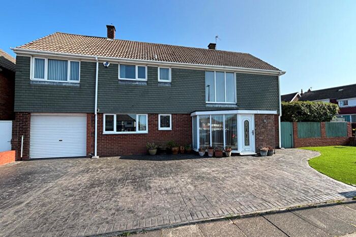 4 Bedroom Detached House For Sale In Beach Road, Tynemouth, Tyne & Wear, NE30