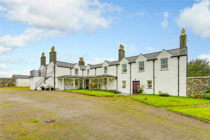 6 Bedroom Detached House For Sale In Valley, Holyhead, Isle Of Anglesey, LL65