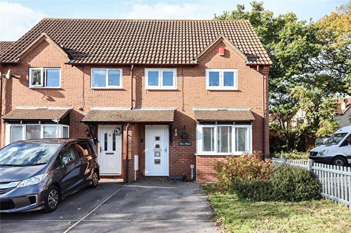 3 Bedroom End Terrace House For Sale In Teal Close, Bristol, Avon, BS32