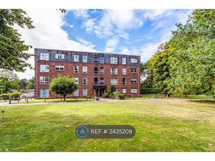 1 Bedroom Flat To Rent In Eltham, London, SE9