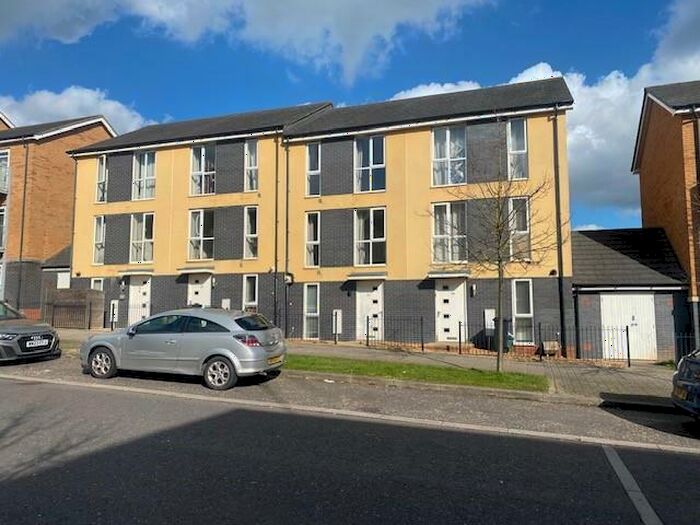 3 Bedroom Terraced House To Rent In Charlton Boulevard, Patchway, BS34