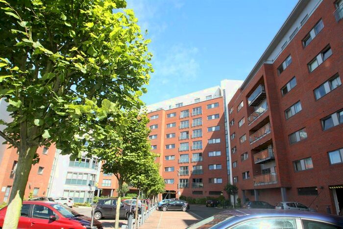 2 Bedroom Flat To Rent In Leeds Street, The Reach, Liverpool, L3