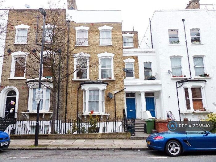 2 Bedroom Flat To Rent In Newington Green, London, N5