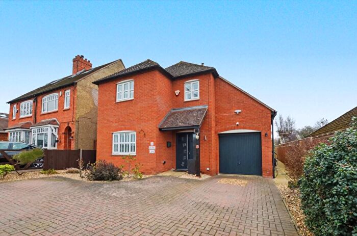 4 Bedroom Detached House For Sale In Sandy Lane, Kislingbury, Northampton, NN7