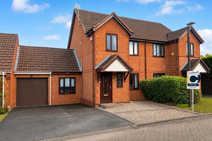 3 Bedroom House For Sale In Wistmans, Furzton, Milton Keynes, MK4
