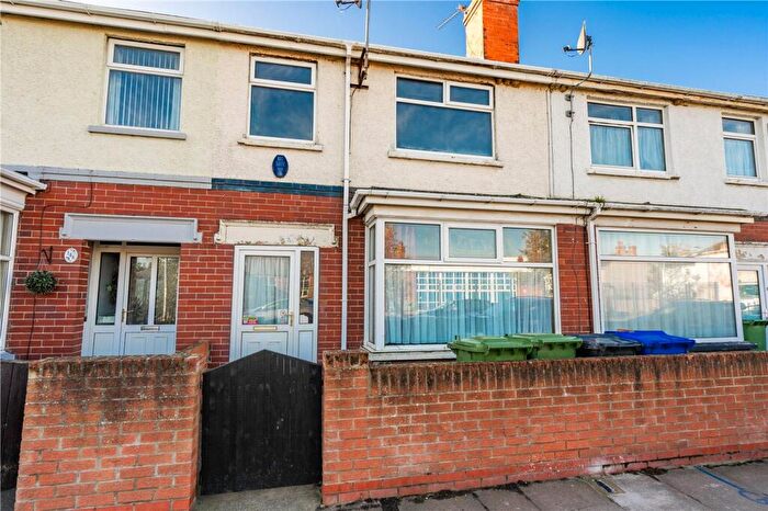 3 Bedroom Terraced House For Sale In Gilbey Road, Grimsby, DN31