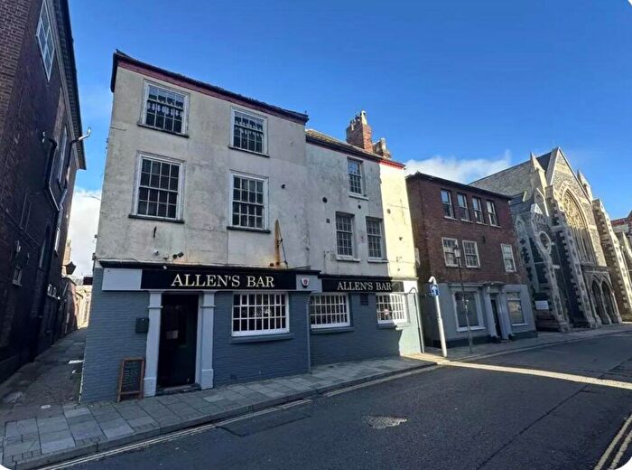 9 Bedroom Semi-detached House For Sale In Allens Bar, Great Yarmouth, NR30