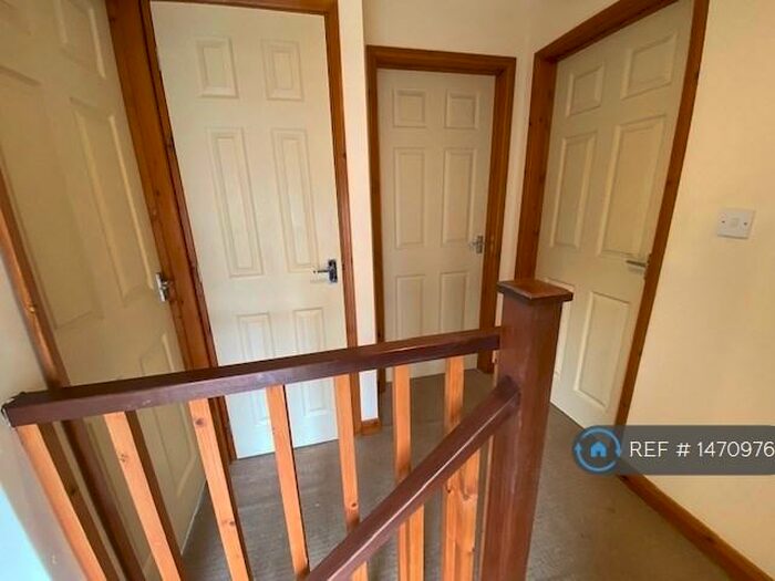 2 Bedroom Detached House To Rent In High Street, Fleur De Lis, Blackwood, NP12