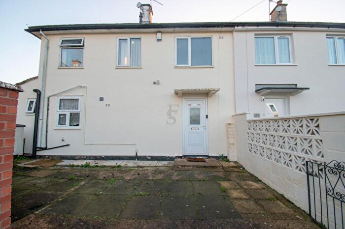 4 Bedroom Semi Detached House For Sale In Armadale Drive, Leicester, LE5