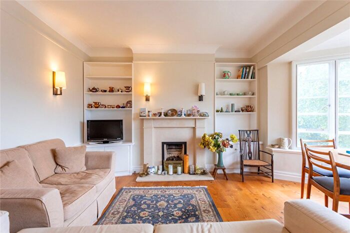 2 Bedroom Flat To Rent In Wedderburn Road, London, NW3