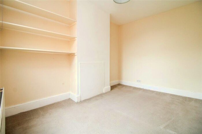 3 Bedroom Terraced House For Sale In Hythe Road, Old Town, Swindon, Wiltshire, SN1