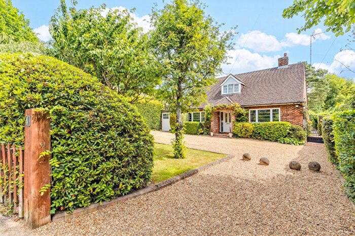 3 Bedroom Detached House For Sale In Canonsfield Road, Oaklands, Welwyn, Hertfordshire, AL6