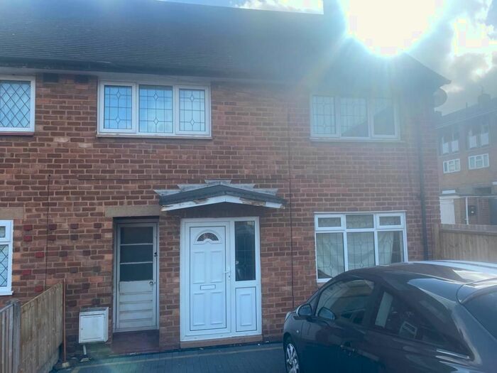 3 Bedroom Semi-Detached House To Rent In Pitts Farm Road, Erdington, B24
