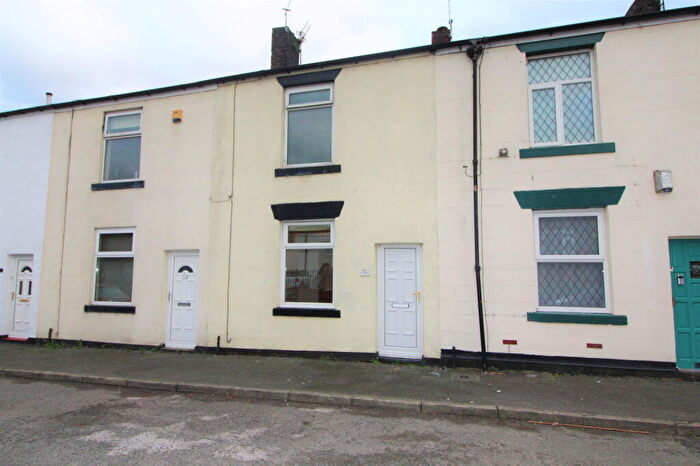 2 Bedroom Terraced House To Rent In Woodhill Street, Bury, BL8