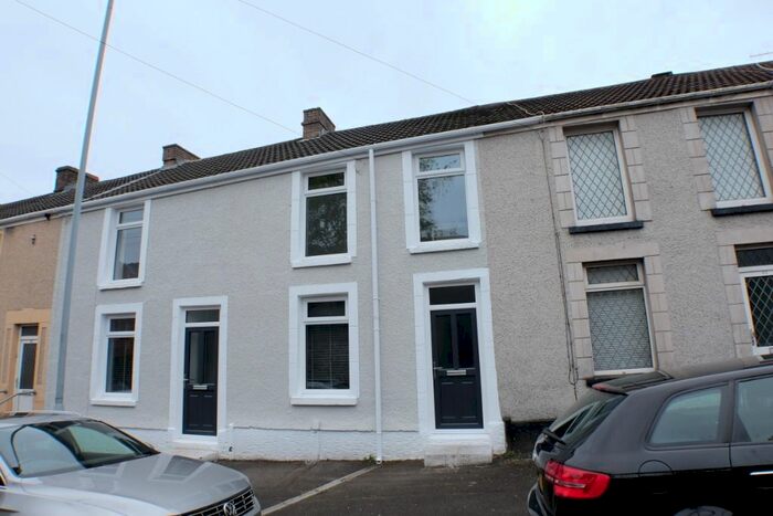 2 Bedroom Terraced House To Rent In Middle Road, Cwmbwrla, Swansea, SA5
