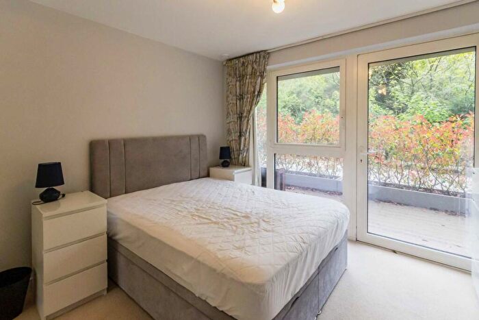 1 Bedroom Flat To Rent In Bailey Street, Surrey Quays, SE8