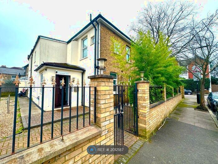 Studio To Rent In Ranelagh Road, London, W5