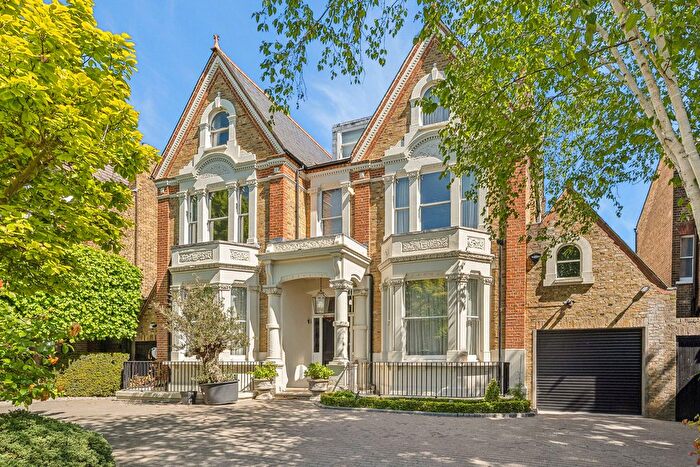 7 Bedroom Detached House For Sale In Castelnau, London, SW13