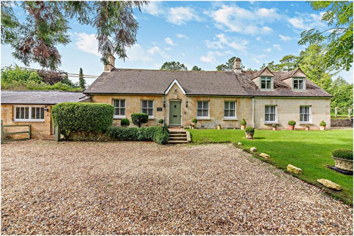 4 Bedroom Semi-Detached House For Sale In Fossebridge, Gloucestershire, GL54