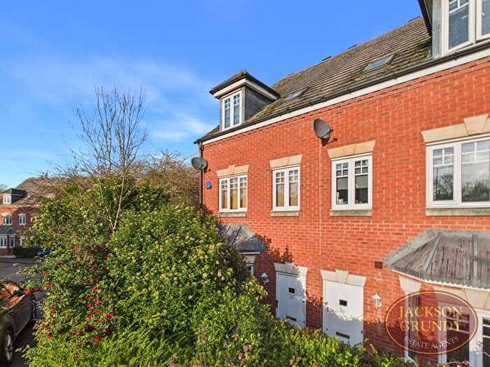 3 Bedroom Town House For Sale In Ashmead, Little Billing, NN3
