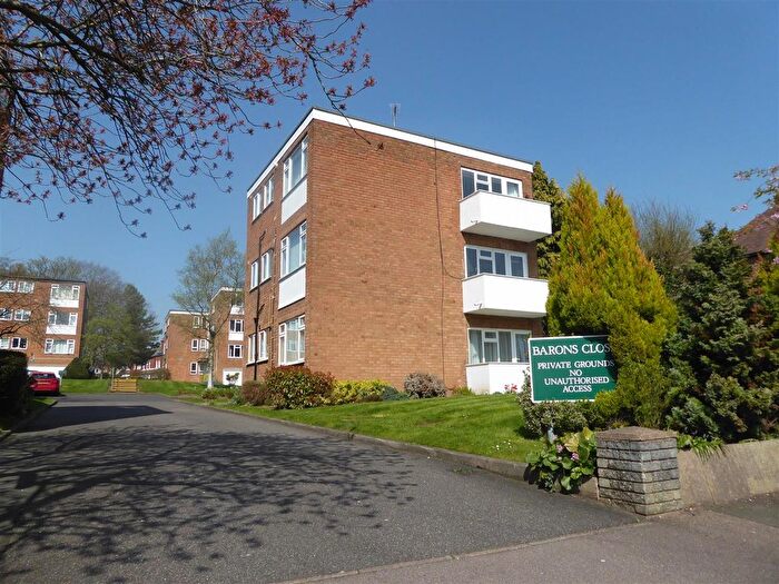 1 Bedroom Flat To Rent In Harewood, Barons Close, Harborne, B17