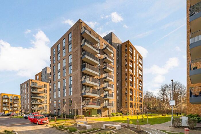 2 Bedroom Flat For Sale In Bowen Drive, Charlton, SE7