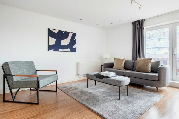 2 Bedroom Flat To Rent In Bayswater, London, W2