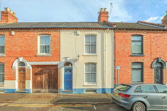 2 Bedroom Terraced House To Rent In Palmerston Road, Abington, Northampton, NN1