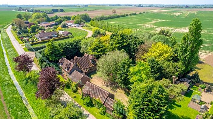 4 Bedroom Detached House For Sale In Lutton Garnsgate, Long Sutton, Spalding, Lincolnshire, PE12