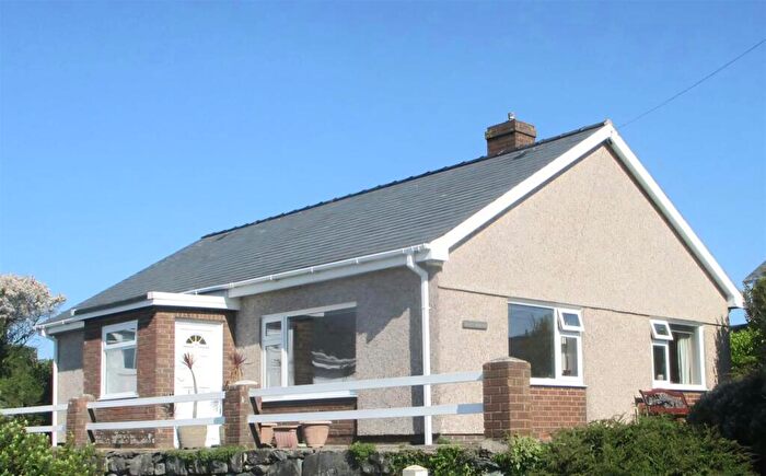 2 Bedroom Detached Bungalow For Sale In Llandanwg, Harlech, LL46