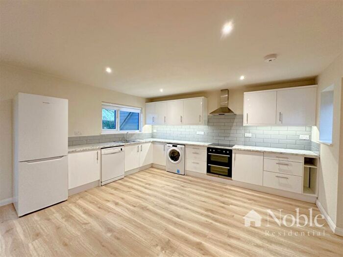 2 Bedroom Bungalow To Rent In Hatfield Broad Oak, Bishop's Stortford, CM22