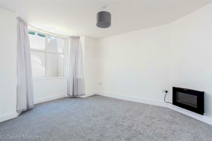 1 Bedroom Flat To Rent In Whippingham Road, Brighton, BN2