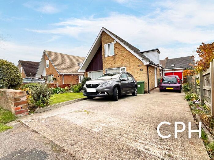 3 Bedroom Detached House For Sale In Church Lane, Cayton, YO11