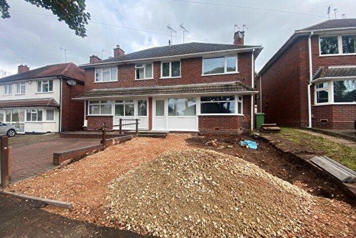 3 Bedroom Property To Rent In Raeburn Road, Birmingham, B43